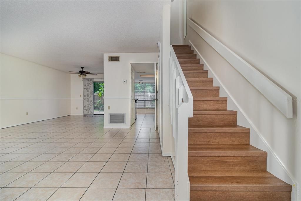 Active With Contract: $224,500 (2 beds, 2 baths, 1732 Square Feet)