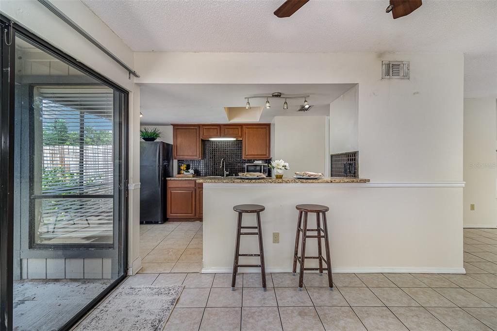 Active With Contract: $224,500 (2 beds, 2 baths, 1732 Square Feet)