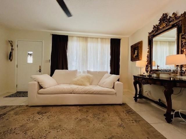 For Rent: $3,500 (3 beds, 2 baths, 1311 Square Feet)