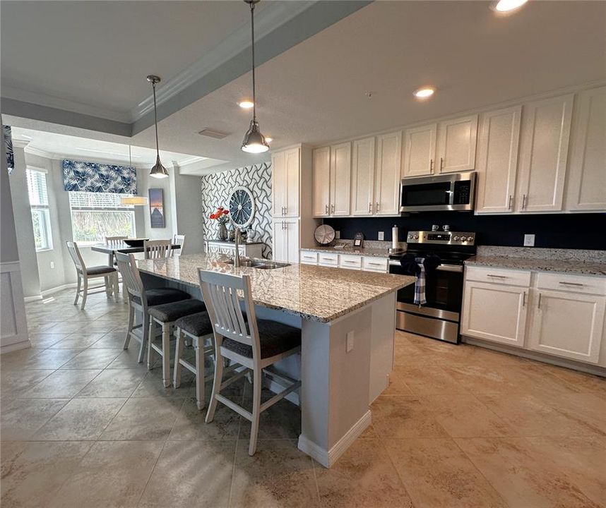 For Rent: $5,000 (2 beds, 2 baths, 1154 Square Feet)