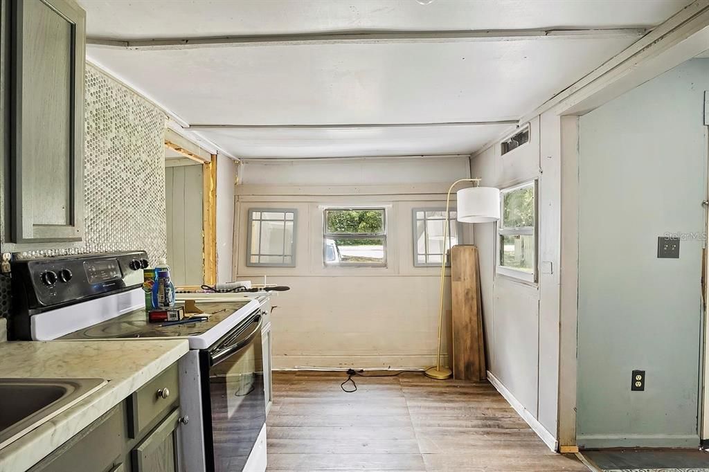 En Venta: $80,000 (2 camas, 2 baños, 716 Pies cuadrados)