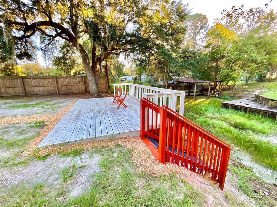 For Sale: $300,000 (3 beds, 2 baths, 1168 Square Feet)