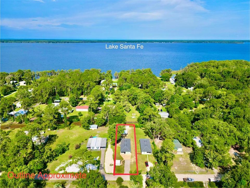 For Sale: $300,000 (3 beds, 2 baths, 1168 Square Feet)