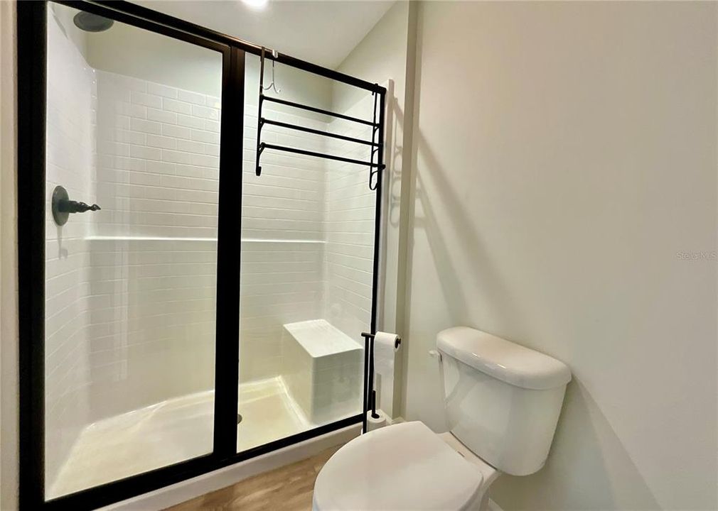 For Sale: $300,000 (3 beds, 2 baths, 1168 Square Feet)