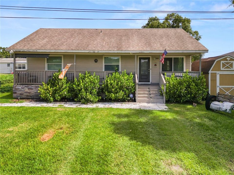 Activo con contrato: $250,000 (3 camas, 2 baños, 1144 Pies cuadrados)