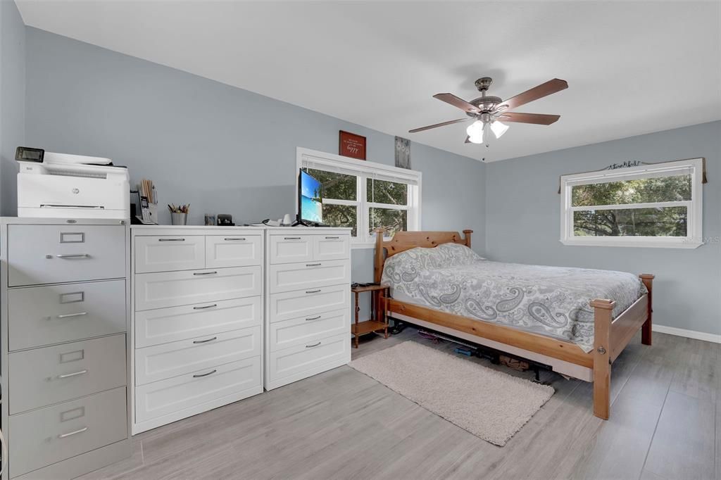 For Sale: $699,000 (3 beds, 2 baths, 1700 Square Feet)