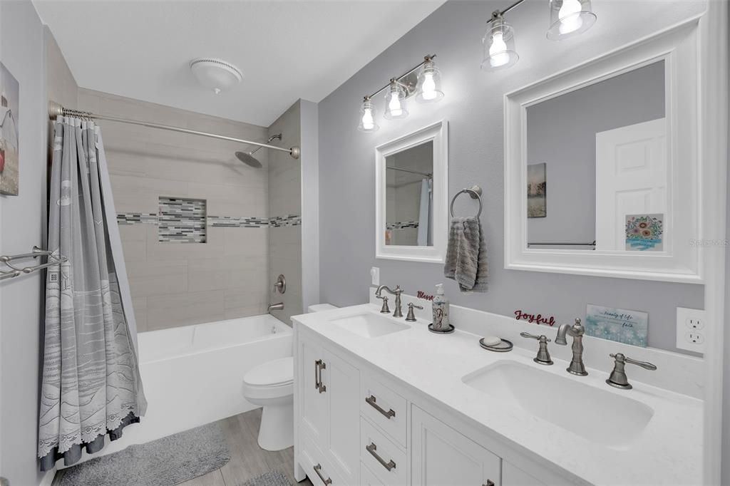 For Sale: $699,000 (3 beds, 2 baths, 1700 Square Feet)