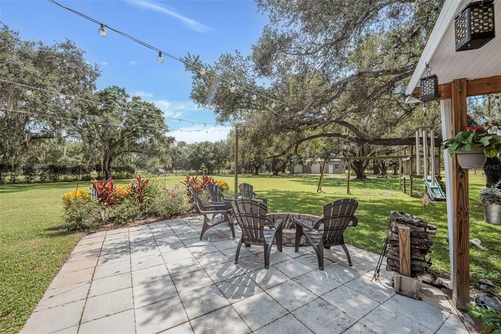 For Sale: $699,000 (3 beds, 2 baths, 1700 Square Feet)