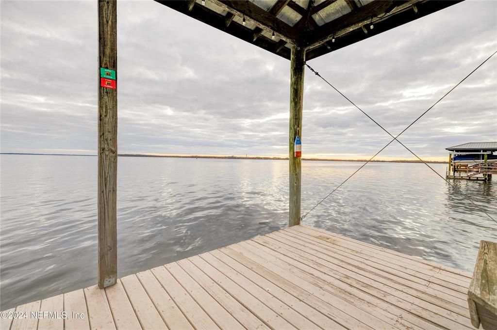 待售: $810,000 (3 贝兹, 1 浴室, 1184 平方英尺)