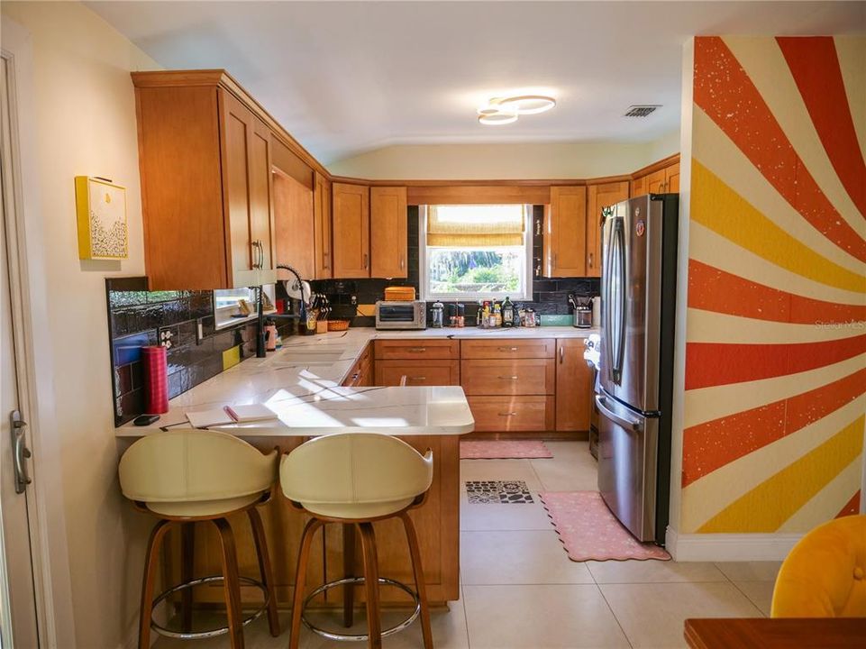 待售: $810,000 (3 贝兹, 1 浴室, 1184 平方英尺)