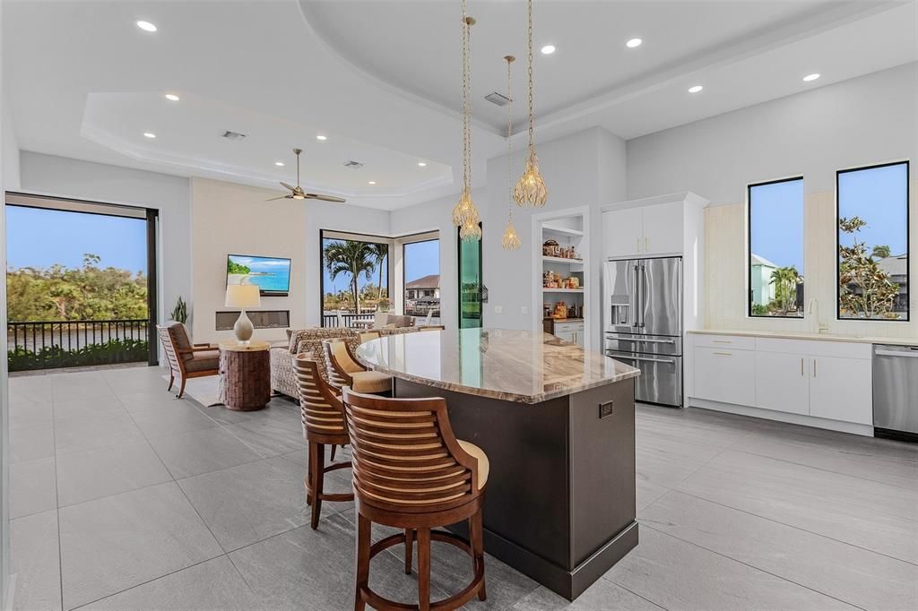 待售: $1,850,000 (2 贝兹, 2 浴室, 3138 平方英尺)