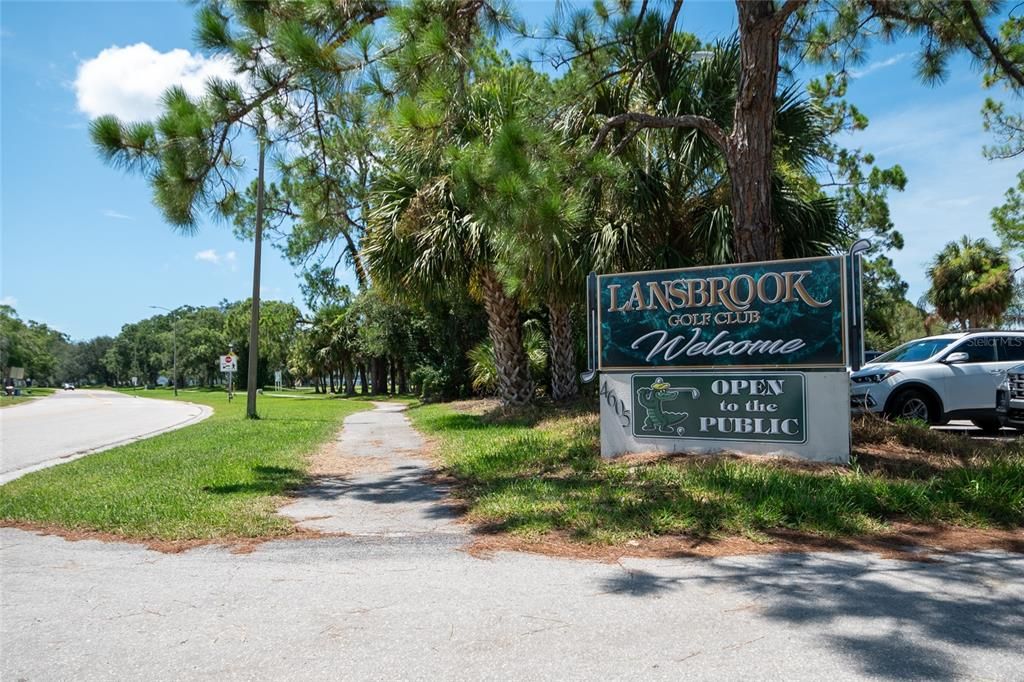 Activo con contrato: $995,000 (4 camas, 3 baños, 3293 Pies cuadrados)