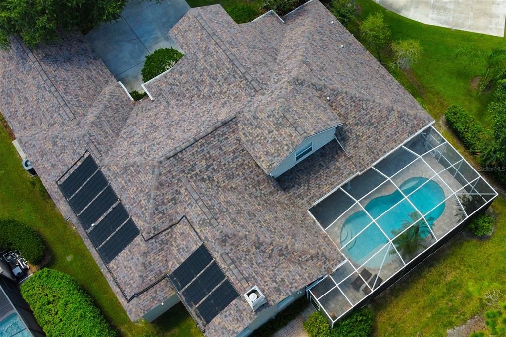 Activo con contrato: $995,000 (4 camas, 3 baños, 3293 Pies cuadrados)