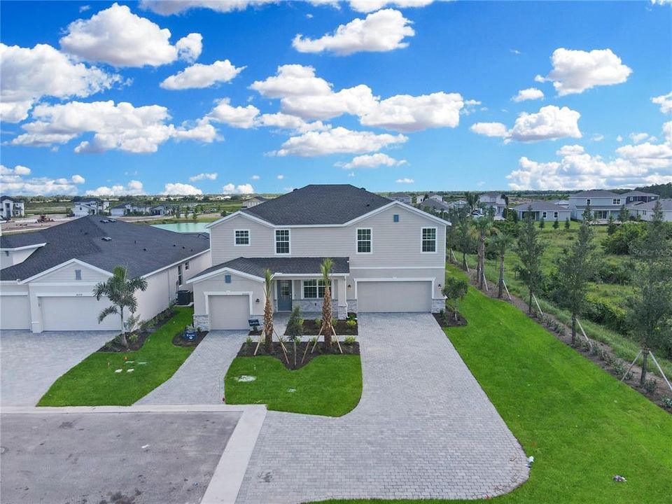 Recently Sold: $545,484 (5 beds, 4 baths, 3283 Square Feet)