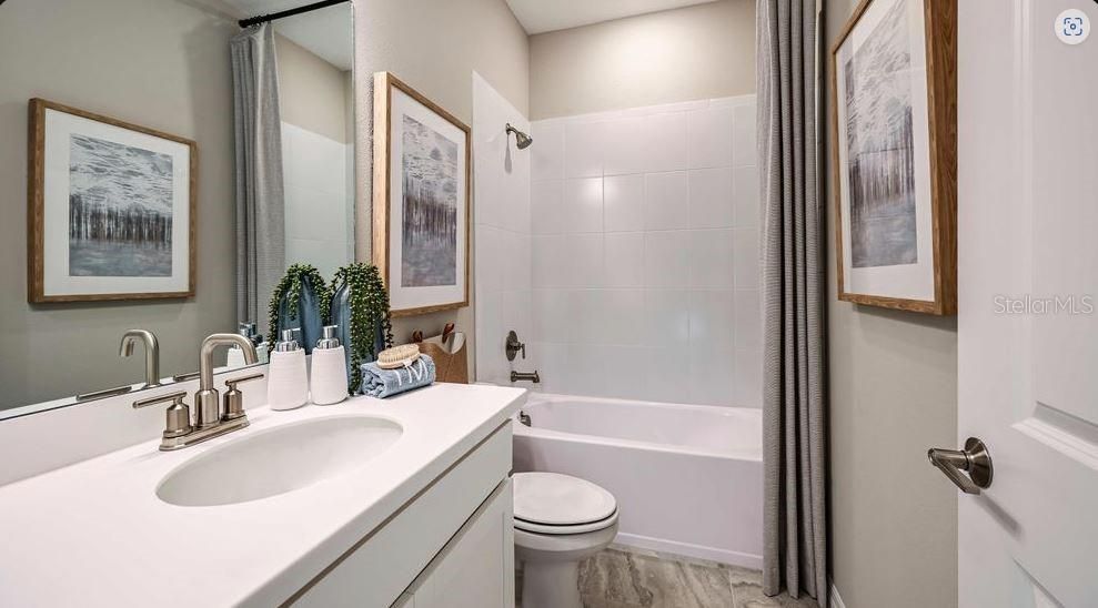 Active With Contract: $469,999 (4 beds, 3 baths, 2394 Square Feet)