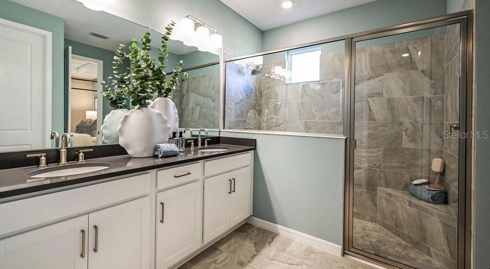 Active With Contract: $469,999 (4 beds, 3 baths, 2394 Square Feet)