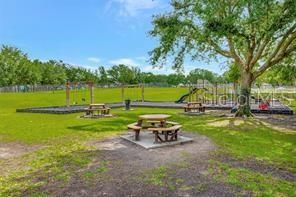 Activo con contrato: $315,000 (4 camas, 2 baños, 1554 Pies cuadrados)