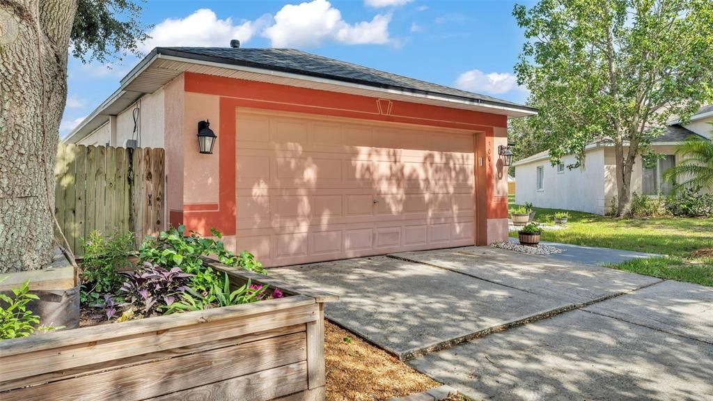 Activo con contrato: $315,000 (4 camas, 2 baños, 1554 Pies cuadrados)