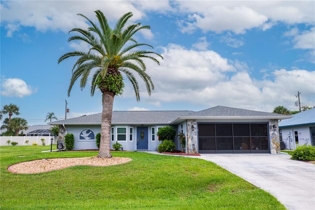 Active With Contract: $275,000 (2 beds, 2 baths, 1459 Square Feet)