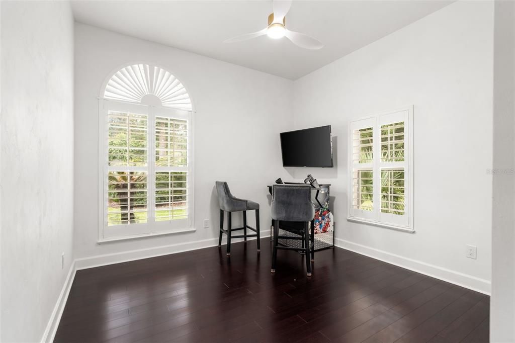 For Sale: $869,900 (5 beds, 4 baths, 3384 Square Feet)