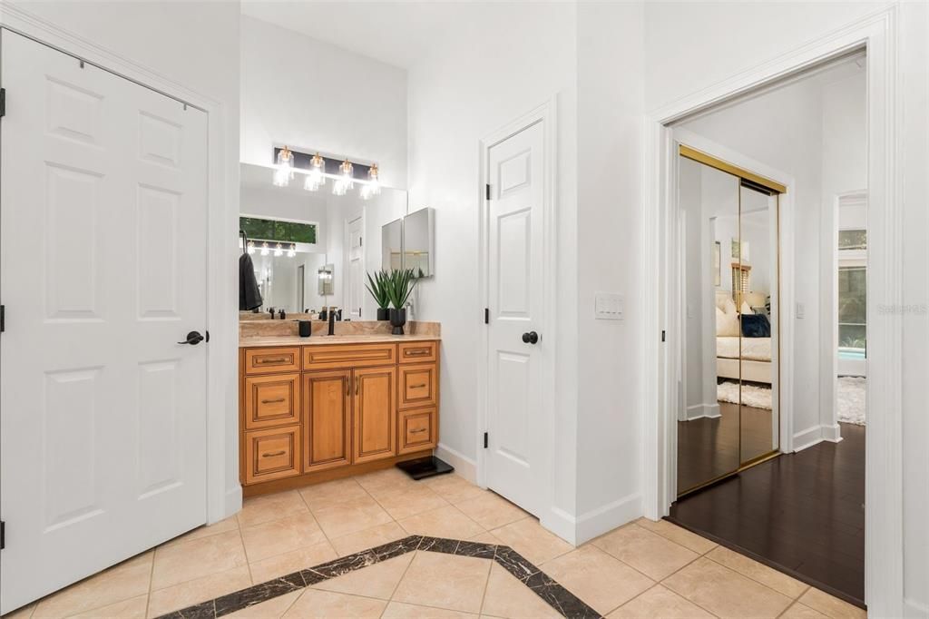 For Sale: $869,900 (5 beds, 4 baths, 3384 Square Feet)