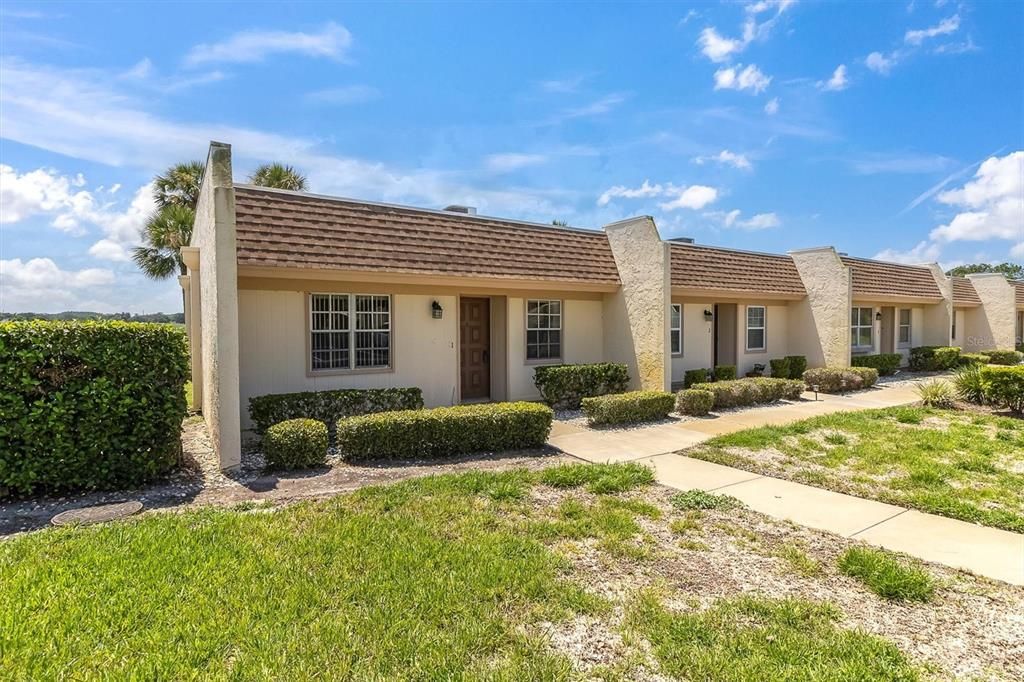 Под контрактом: $69,999 (2 спален, 1 ванн, 882 Квадратных фут)