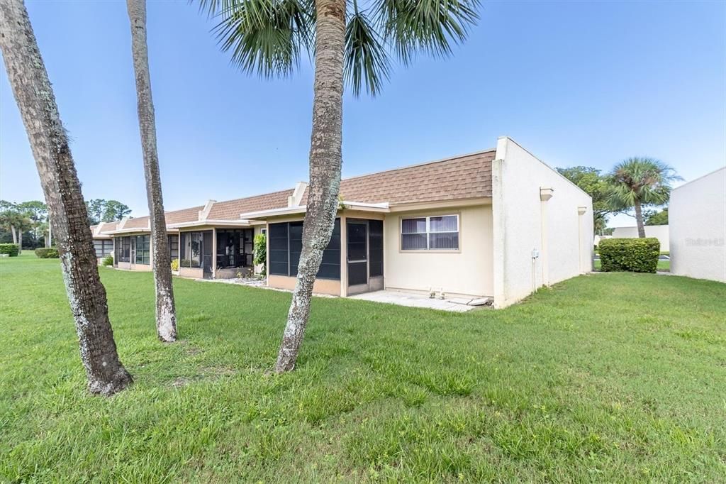 Под контрактом: $69,999 (2 спален, 1 ванн, 882 Квадратных фут)