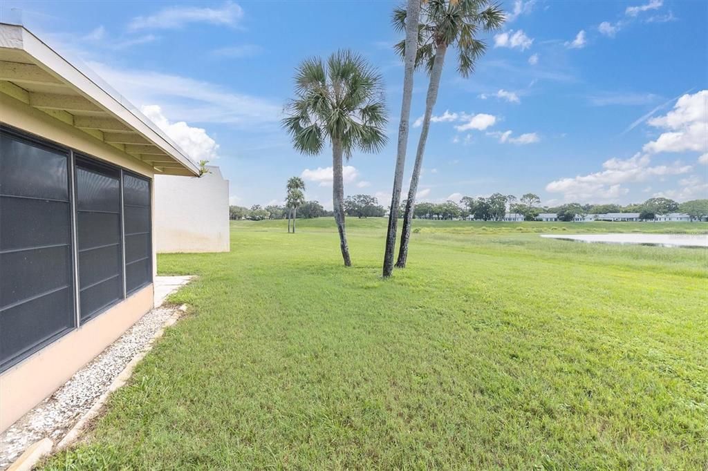 Под контрактом: $69,999 (2 спален, 1 ванн, 882 Квадратных фут)