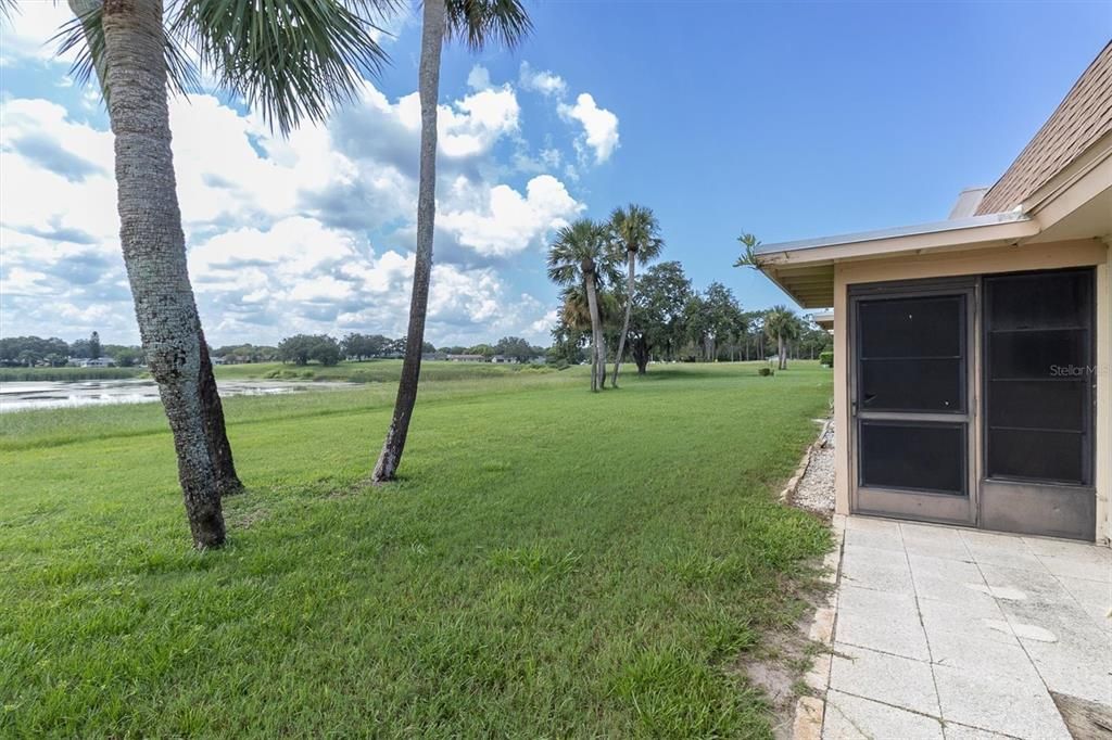 Под контрактом: $69,999 (2 спален, 1 ванн, 882 Квадратных фут)