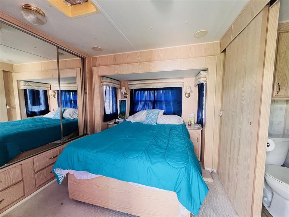 For Sale: $39,900 (1 beds, 1 baths, 480 Square Feet)