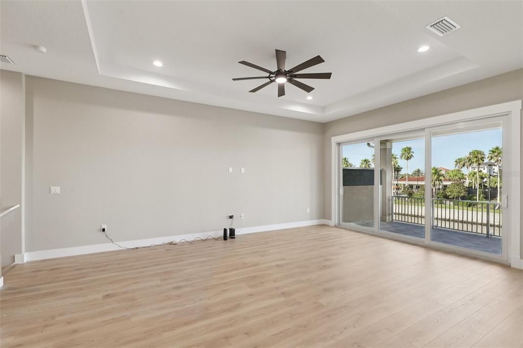 Active With Contract: $1,125,000 (3 beds, 2 baths, 2709 Square Feet)