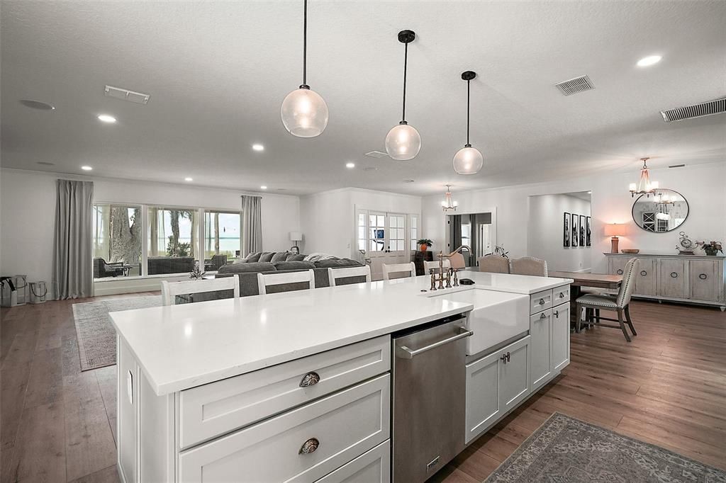 For Sale: $869,900 (3 beds, 3 baths, 3277 Square Feet)