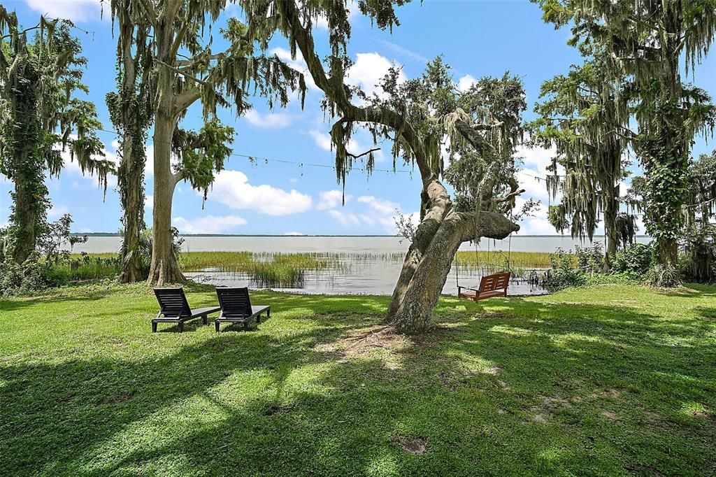 For Sale: $869,900 (3 beds, 3 baths, 3277 Square Feet)