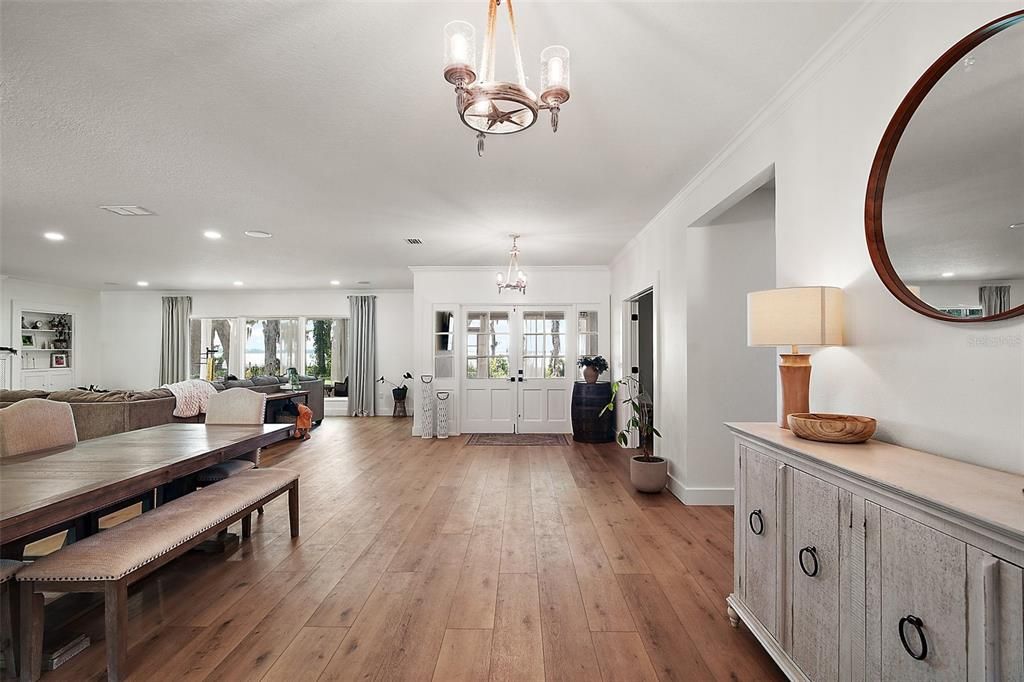 For Sale: $869,900 (3 beds, 3 baths, 3277 Square Feet)