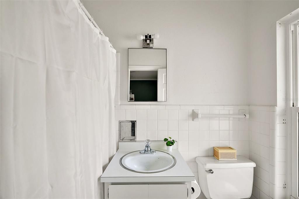 For Sale: $869,900 (3 beds, 3 baths, 3277 Square Feet)