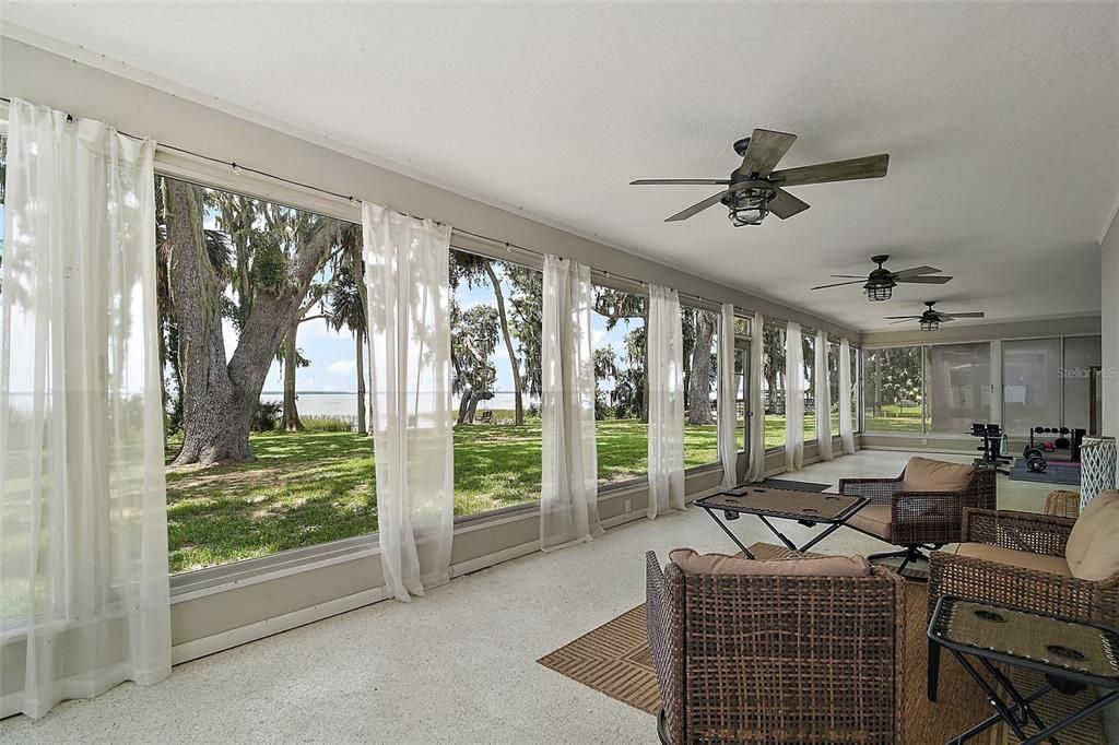 For Sale: $869,900 (3 beds, 3 baths, 3277 Square Feet)