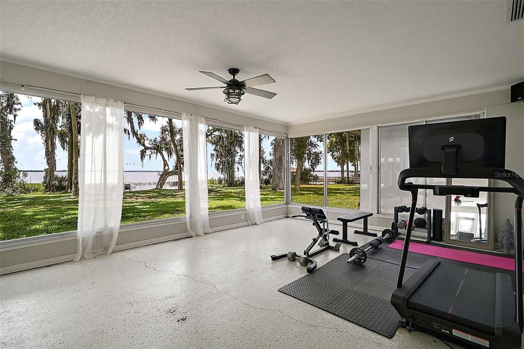 For Sale: $869,900 (3 beds, 3 baths, 3277 Square Feet)