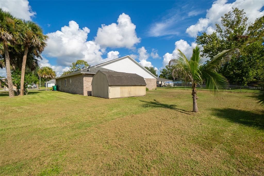 待售: $379,900 (4 贝兹, 2 浴室, 1973 平方英尺)