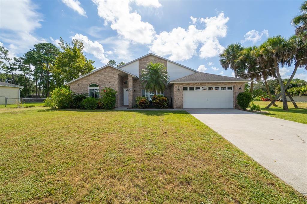 待售: $379,900 (4 贝兹, 2 浴室, 1973 平方英尺)