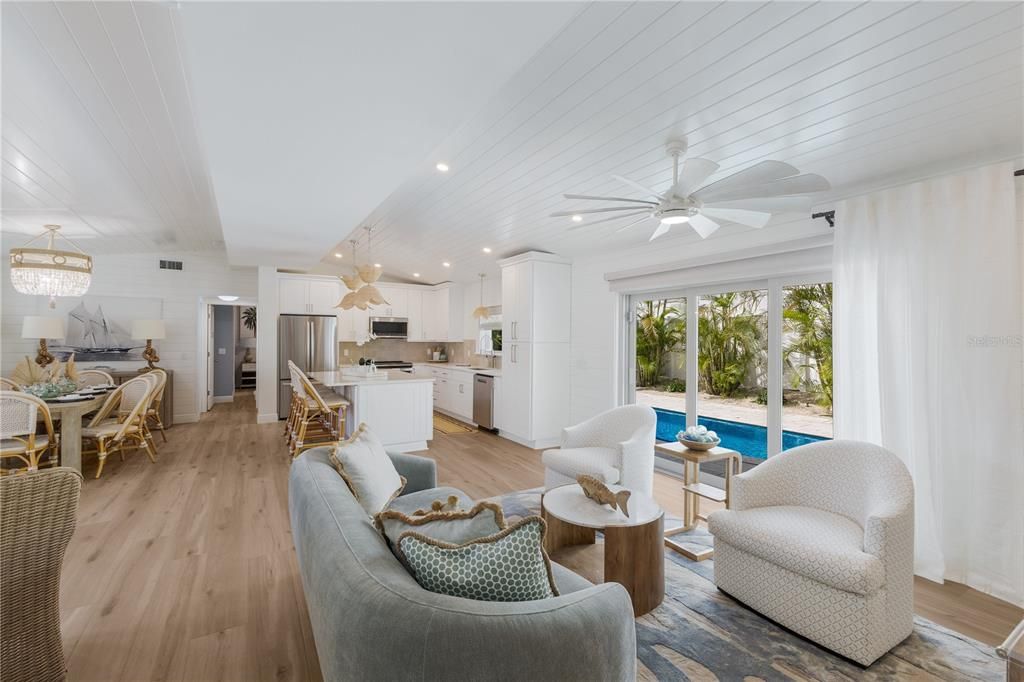 For Sale: $2,200,000 (3 beds, 2 baths, 1680 Square Feet)