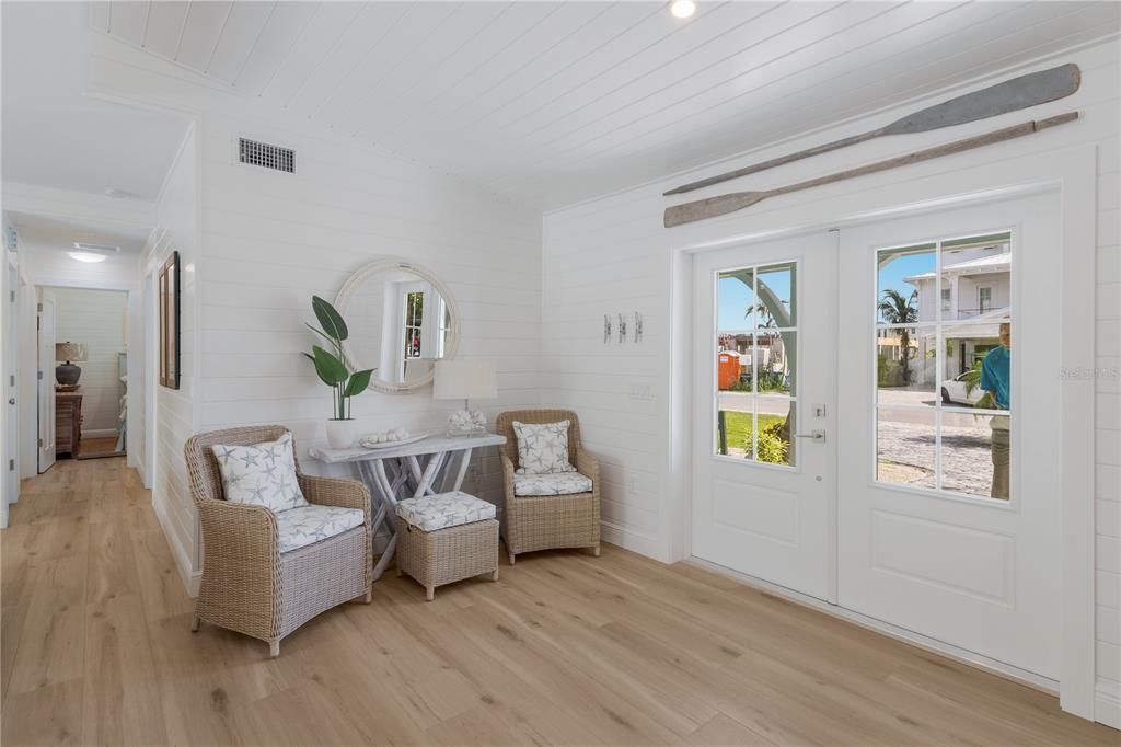 For Sale: $2,200,000 (3 beds, 2 baths, 1680 Square Feet)