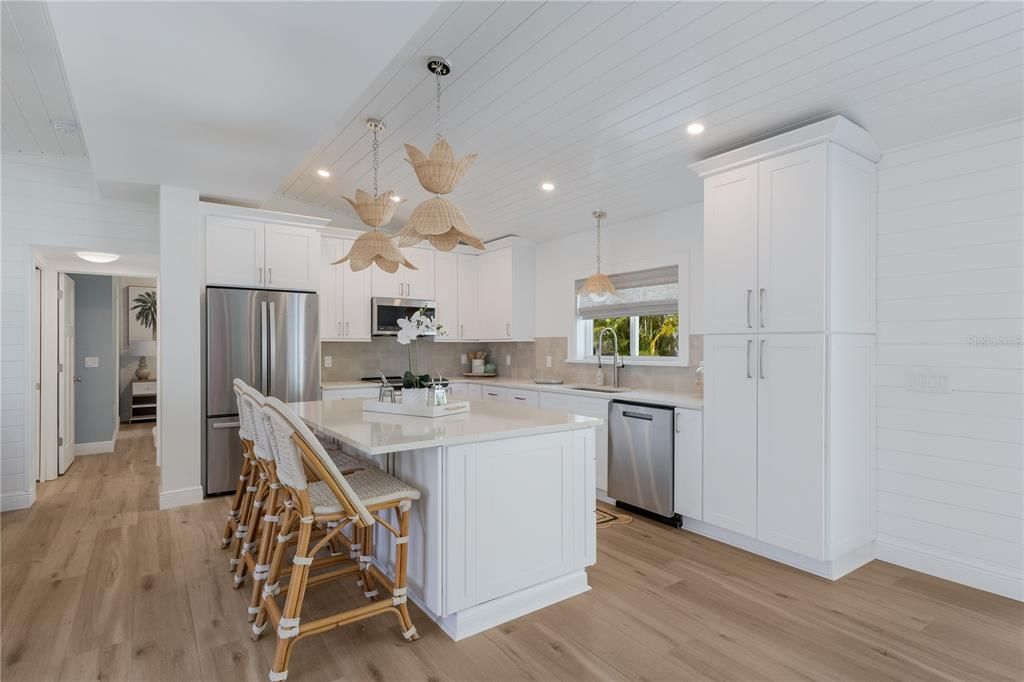 For Sale: $2,200,000 (3 beds, 2 baths, 1680 Square Feet)