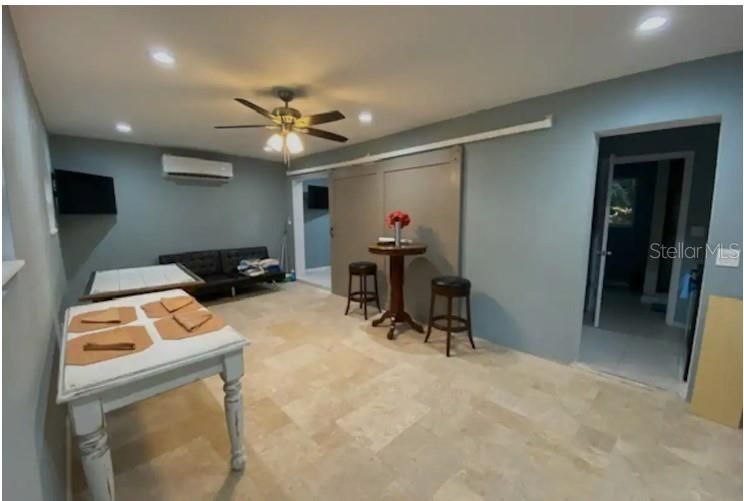 For Rent: $1,650 (1 beds, 1 baths, 576 Square Feet)