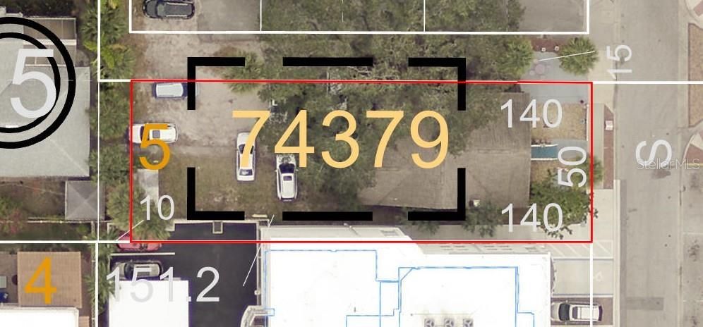 En Venta: $995,500 (0.16 acres)