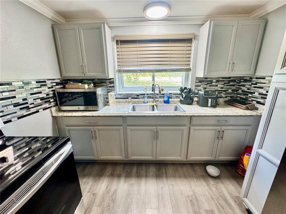 For Sale: $499,000 (0 beds, 0 baths, 2604 Square Feet)