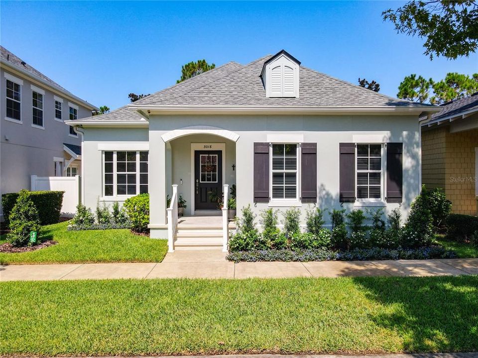 最近售出: $715,000 (3 贝兹, 2 浴室, 1497 平方英尺)