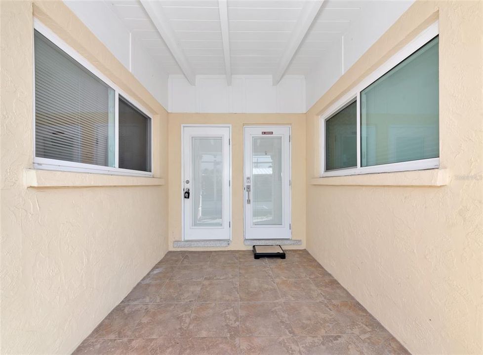 На продажу: $600,000 (1 спален, 1 ванн, 600 Квадратных фут)