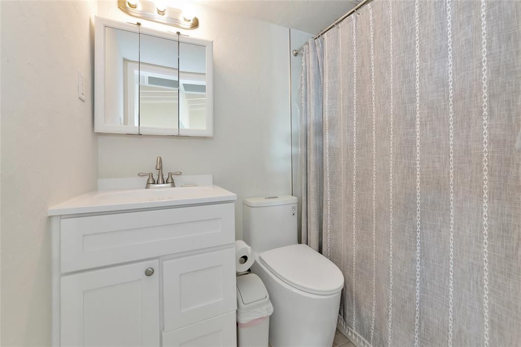 На продажу: $600,000 (1 спален, 1 ванн, 600 Квадратных фут)