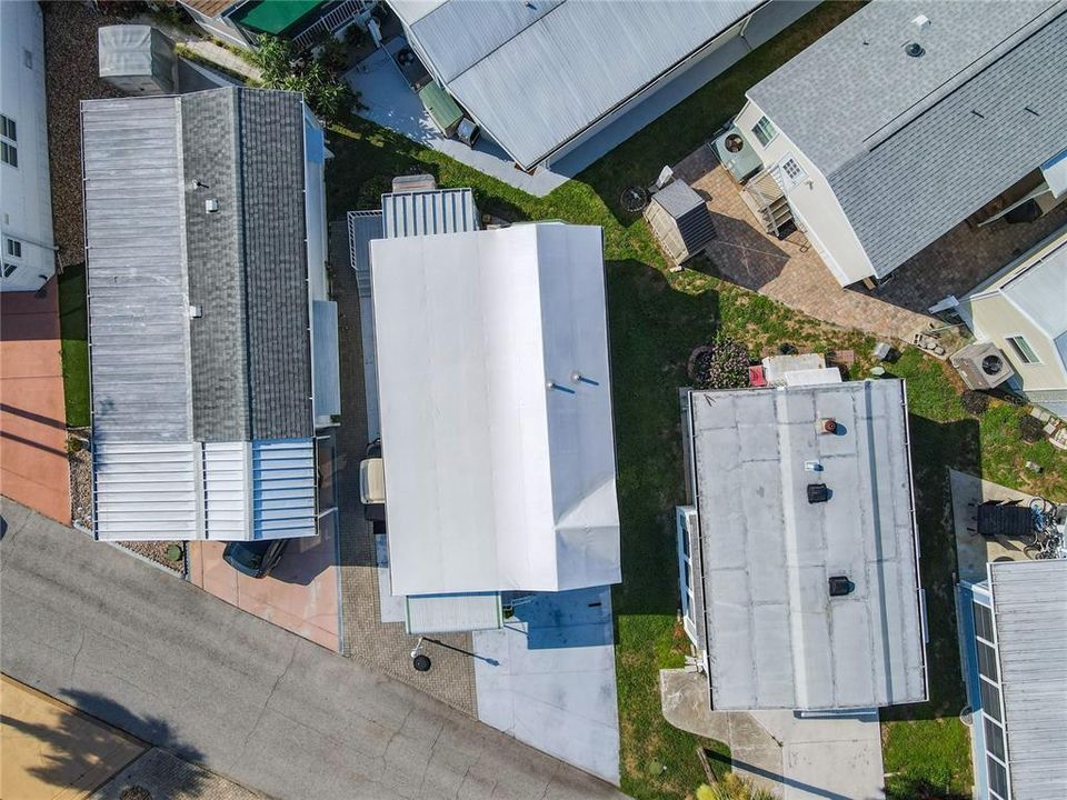 For Sale: $119,900 (2 beds, 1 baths, 726 Square Feet)