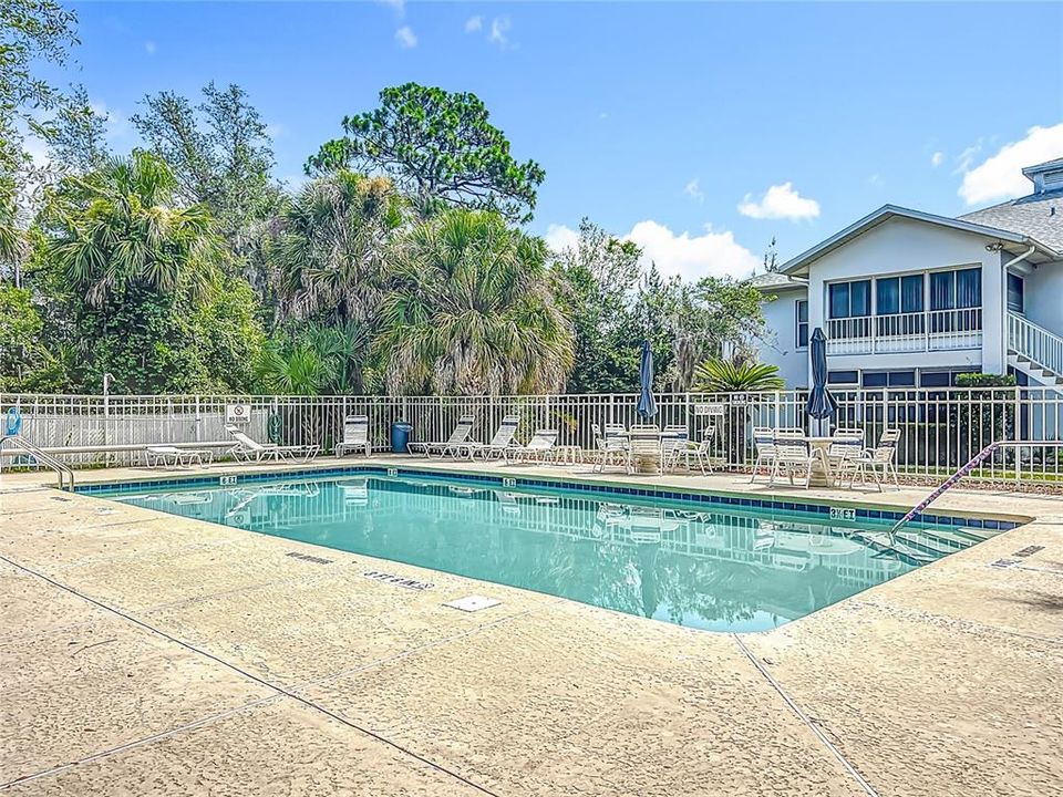 待售: $99,000 (1 贝兹, 1 浴室, 616 平方英尺)